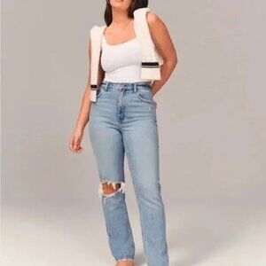 Abercrombie & Fitch Curve Love Ultra High Rise 90s Straight Jean